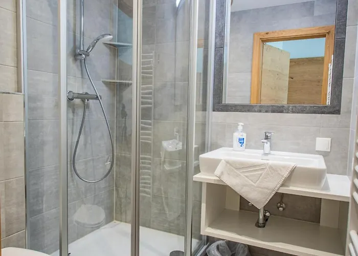 Bergidyll 4 By Alpenidyll *